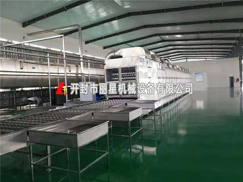 辦個方便粉絲加工廠，酸辣粉設(shè)備廠家如何選擇？