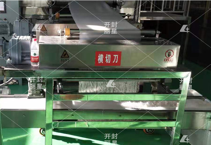 大型粉絲粉條生產(chǎn)線橫切刀安全操作與維護保養(yǎng)規(guī)范