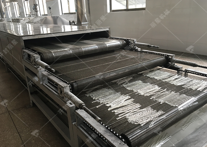 麗星圓形粉皮機(jī)推動(dòng)粉皮生產(chǎn)工藝升級(jí)